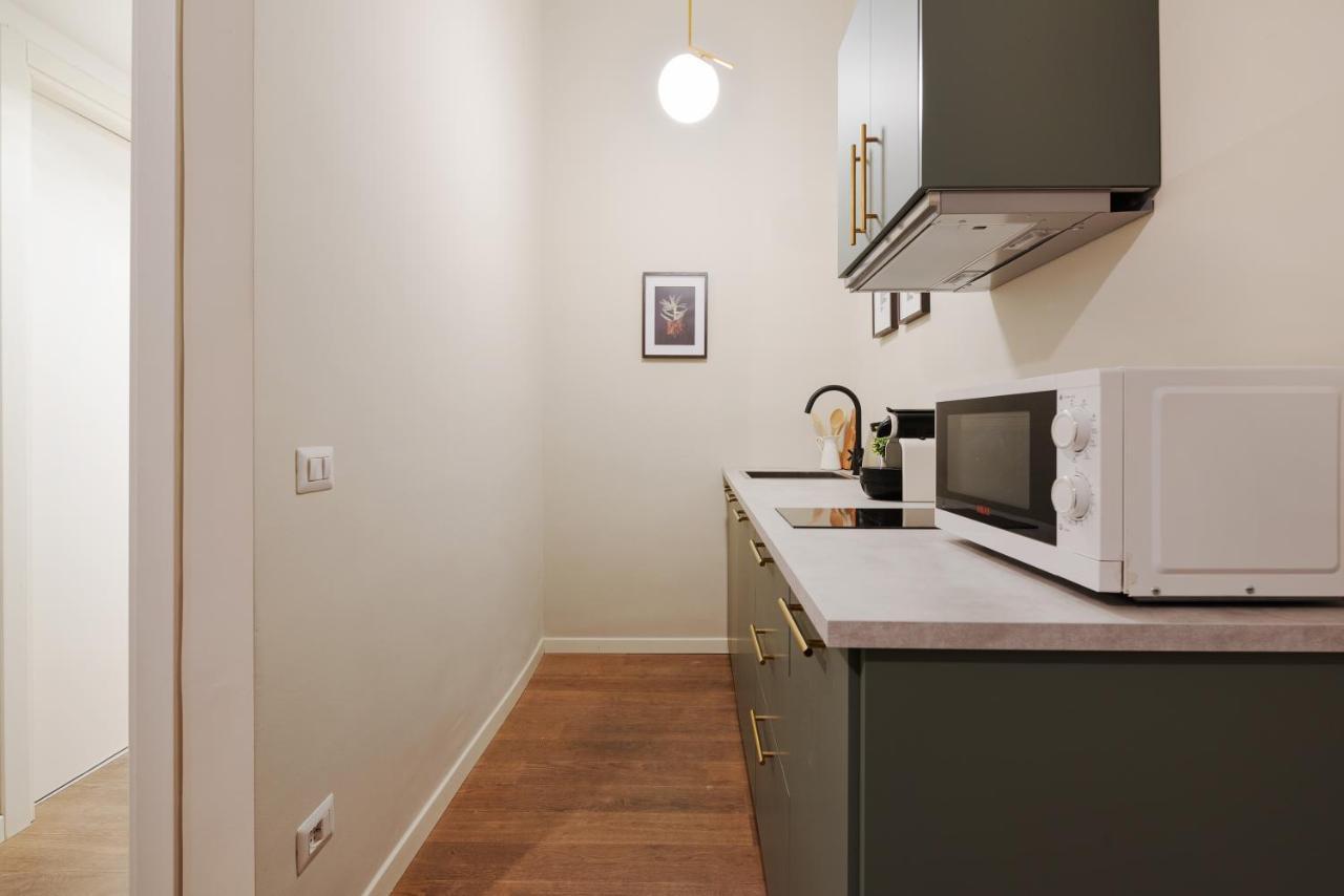 New & Cozy Apt In Porta Romana 米兰 外观 照片